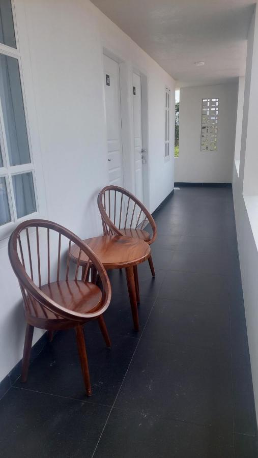 Hotel Wisma Mangurna Dolok Sanggul Luaran gambar
